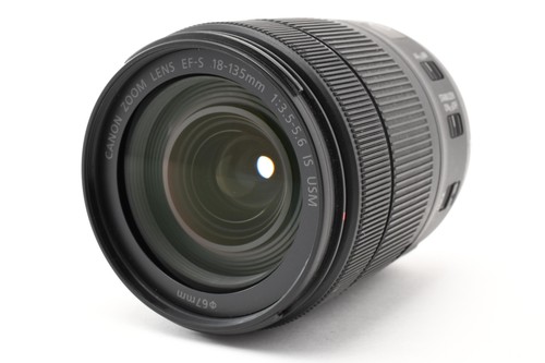 Canon 135mm 3 5 - 18-135mm, f/3.5-5.6