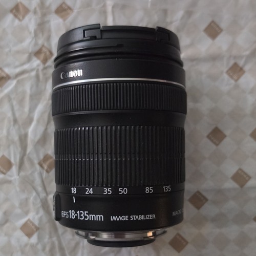 Canon 135mm 3 5 - ef-s, f/3.5-5.6